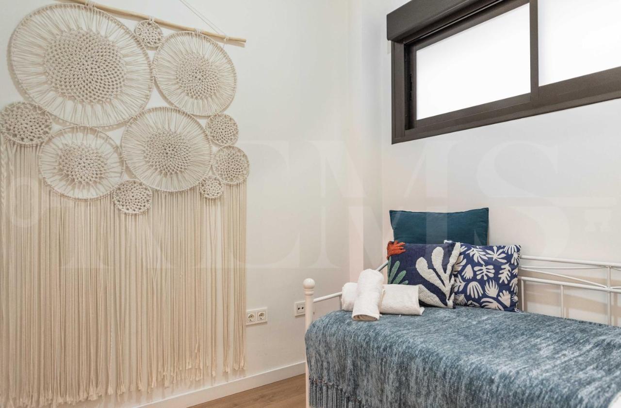 Dreamy Mediterranean Apartment With Parking - Center By Rems Málaga Eksteriør bilde