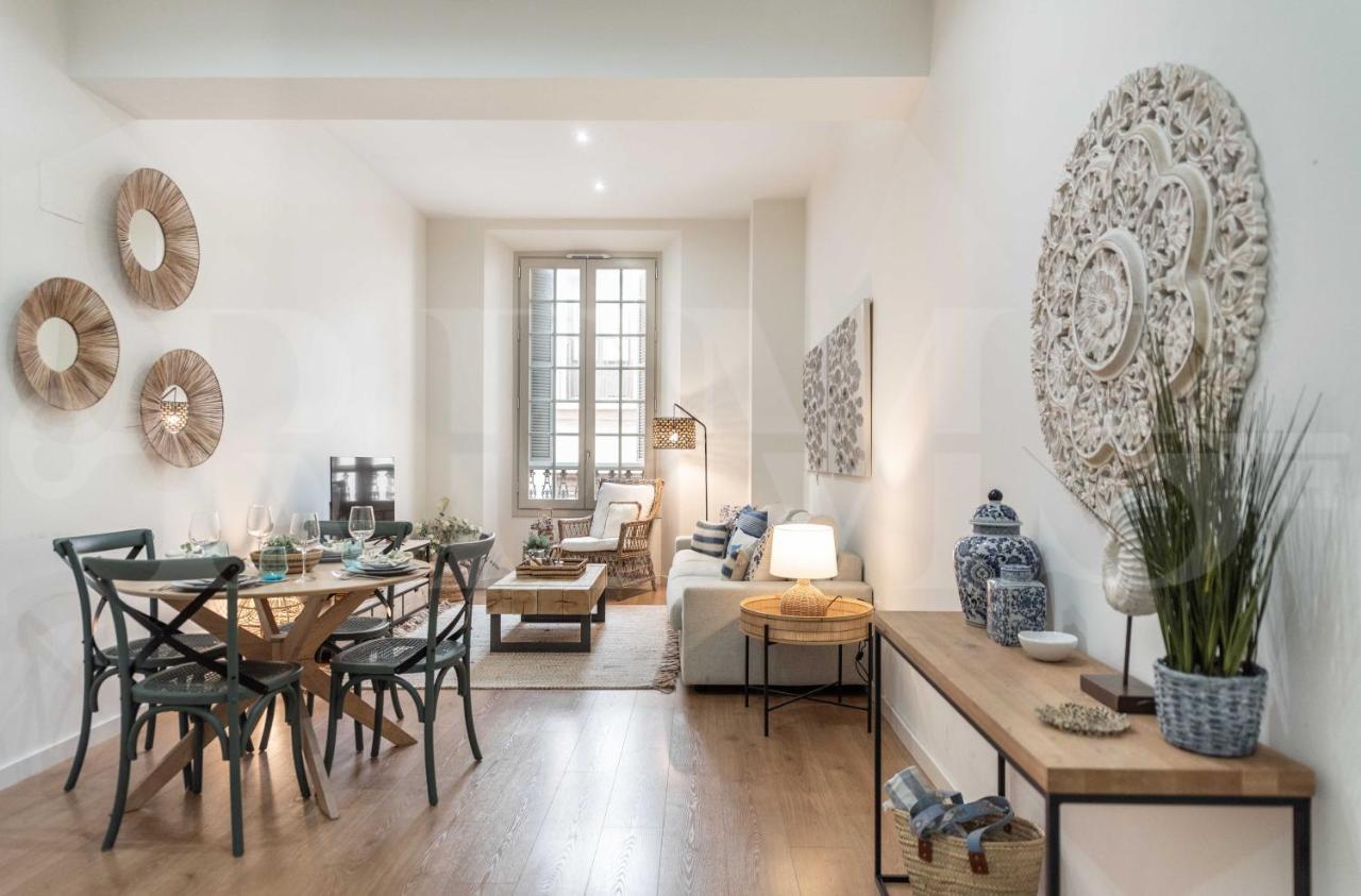Dreamy Mediterranean Apartment With Parking - Center By Rems Málaga Eksteriør bilde