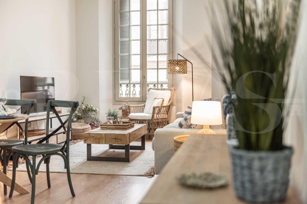 Dreamy Mediterranean Apartment With Parking - Center By Rems Málaga Eksteriør bilde