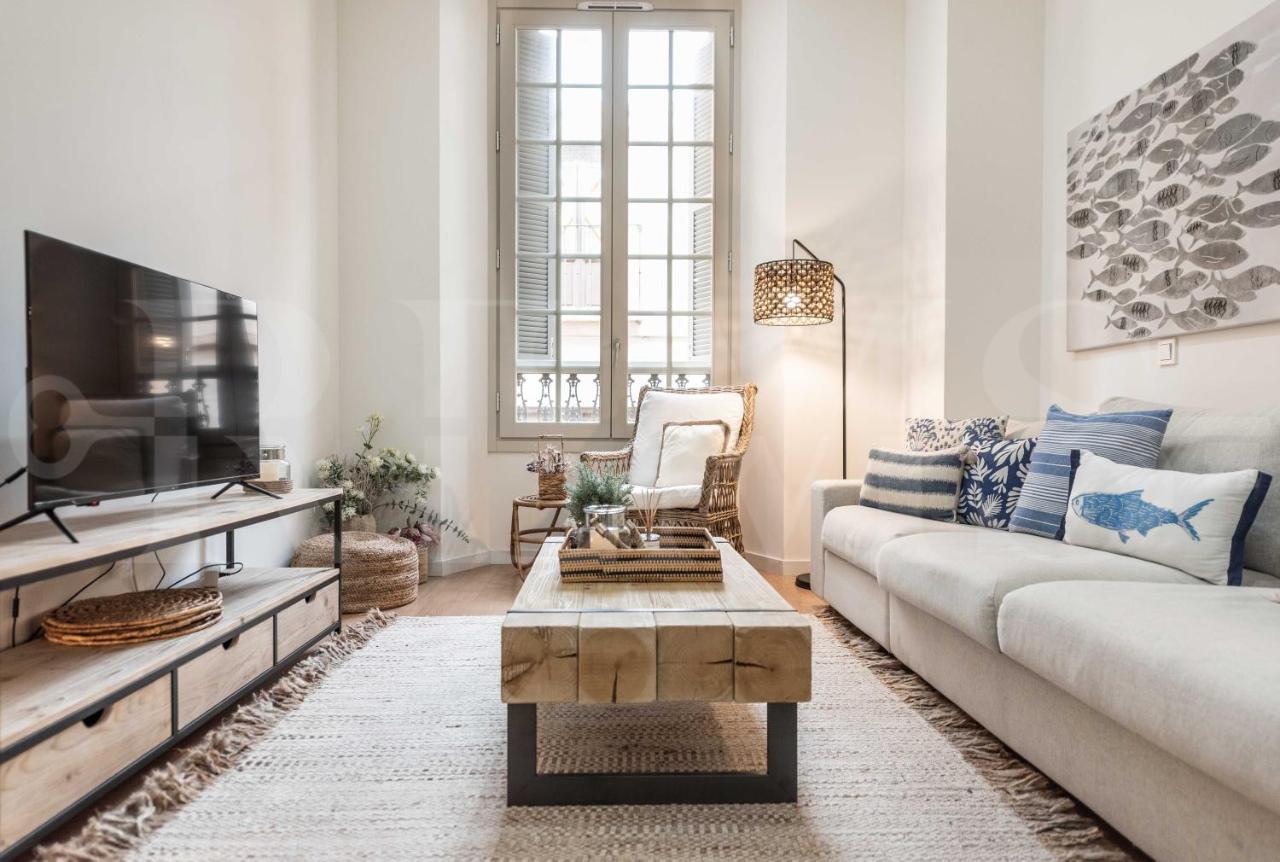 Dreamy Mediterranean Apartment With Parking - Center By Rems Málaga Eksteriør bilde